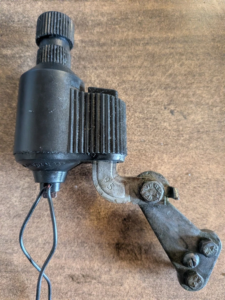 Dynamo Vélo Ancienne – Pour éclairage, Pièce Vintage, Fonctionnelle
