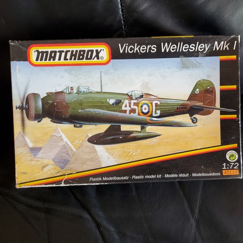 Matchbox 40119 Vickers Wellesley Mk.I 1/72nd scale model kit in 1990s boxing