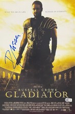 Russell Crowe Signed 12x18 Photo Gladiator Authentic Autograph Beckett