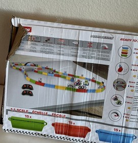 Carrera RC Mario Kart Tabletop Racetrack Set Yoshi & Mario Radio Control Cars