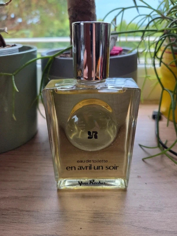eau-de-toilette-en-avril-un-soir 120 ML - Photo 1/1