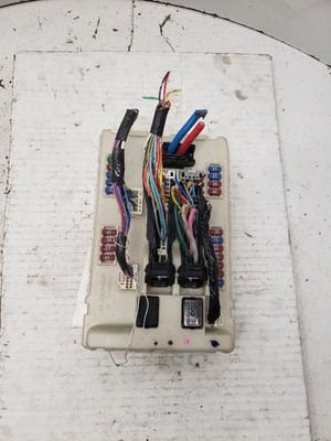 Used Fuse Box Engine fits: 2009 Nissan Murano 3.5L VIN A 4th digit VQ35DE Grade