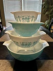 Pyrex Amish Butterprint Cinderella Nesting Mixing Bowls Turquoise Mid-Century