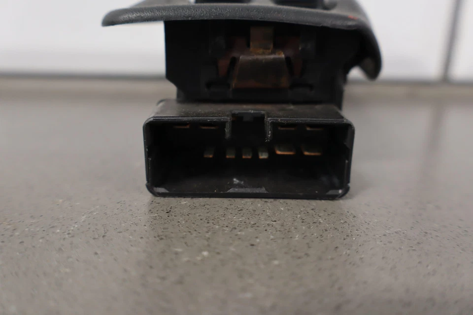 00-02 Interruptor de bloqueo de ventana maestro conductor izquierdo Plymouth Chrysler Prowler Foto 4 de 4