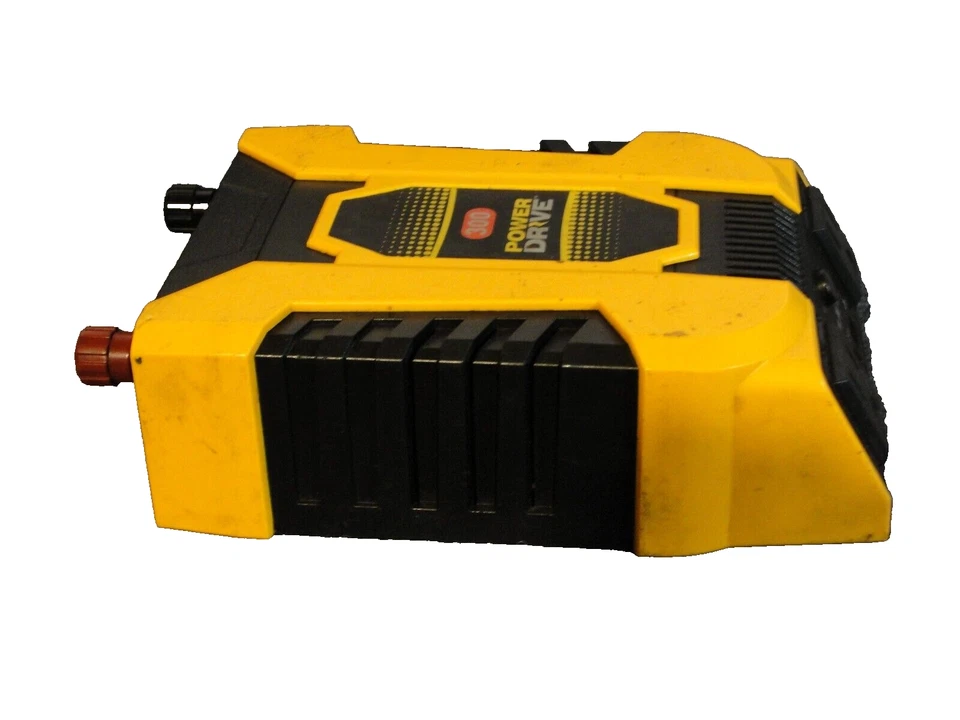 Power Drive 300w 12.8v DC / 115v AC 60Hz Power Inverter - Image 4 of 4
