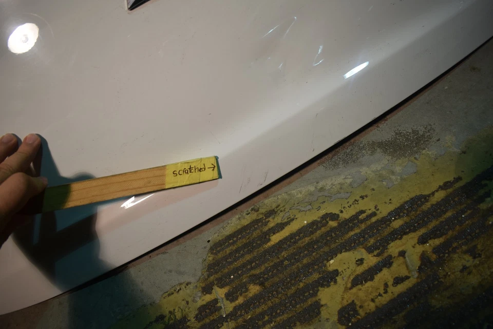 Chevrolet SS 2014 2015 2016 2017 panel de montaje de tapa de maletero OEM (recogida local) Foto 2 de 4