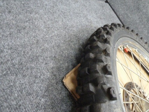 1998 Honda CR125R CR125 OEM Front Wheel ASSY rim - Picture 11 of 11