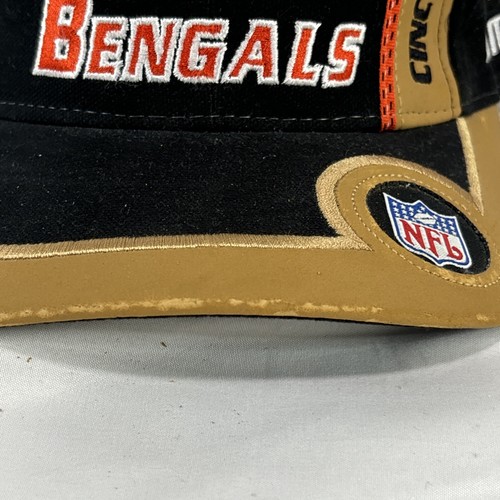 Puma Cincinnati Bengals Vintage NFL Pro Line Authentic, Adjustable Black Worn - Picture 2 of 9