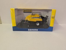 Universal Hobbies - Empacadora cuadrada New Holland BB9090 - 1:32/UH4054 - Nueva