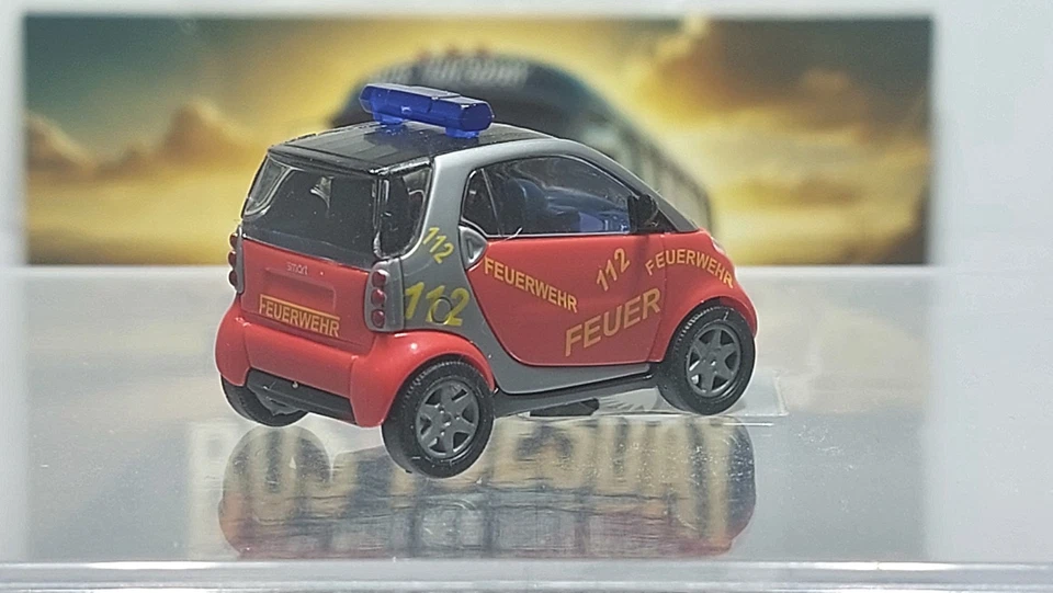 Busch Smart Feuerwehr 1/87 (25/65/213) - Bild 4 von 4