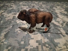 Schleich - 2004 Brown American BISON CALF Buffalo Animal Figure NWT