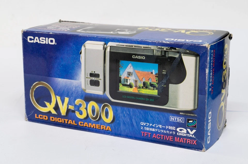 Rare Casio QV-300 Digital Camera from 1997 boxed!