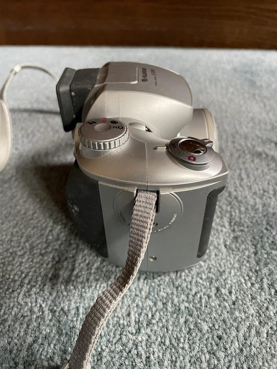finepix s3100