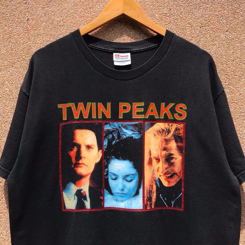 トップス 90'S TWIN PEAKS HIGH SCHOOL T-shirt Vintage 90's Twin Peaks High David Lynch T-Shirt – Afterlife