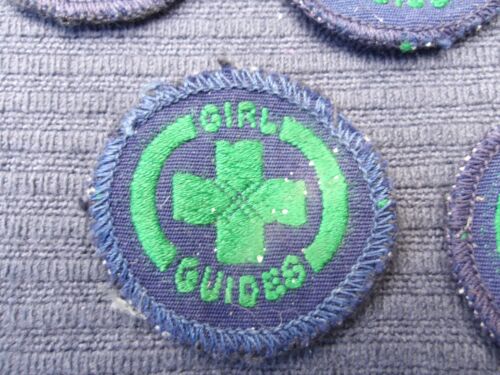 Lot of 13 Vintage 1960s Girl Guide Cloth Badges - Picture 10 of 23