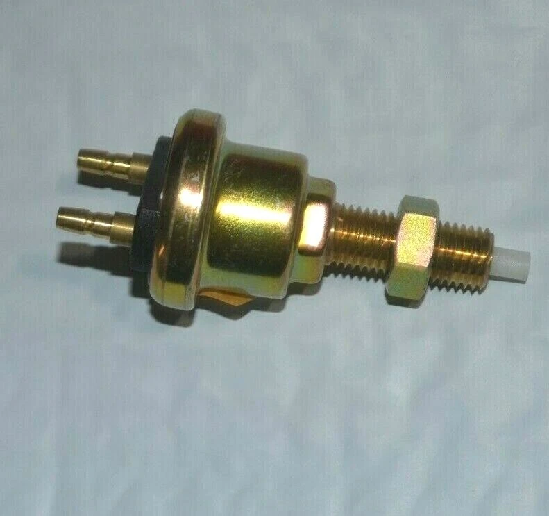 Interruptor de luz de freno MAZDA RX2 RX3 RX4 RX7 626 808 B1600 B2000 B2200 COSMO GLC   Foto 4 de 4