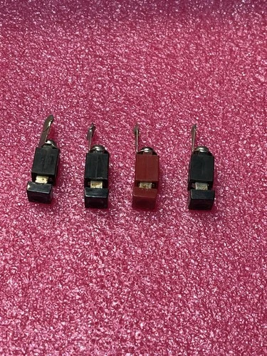 Vintage Marantz Receiver Red/Black Speaker/Antenna Push Terminals MAR-19