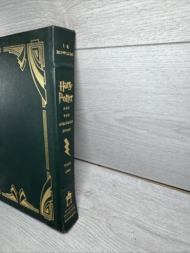 Harry Potter and The Sorcerer's Stone Collectors Edition 1st Edition 1st Print - Picture 13 of 14