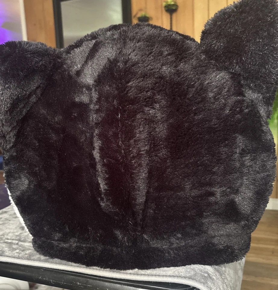 Dee Dee Greeter Head Mask Oversized Plush Cat Halloween Mask - Image 3 of 4