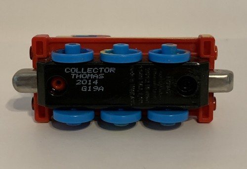 Thomas the Train 2014 COLLECTOR THOMAS Multi-Color Paint Magnetic Train Mattel - Picture 6 of 6