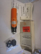 EFECTOR OIF/OIT-FBOW/LS100AK PROXIMITY SENSOR OI3502 700MM 20-250VAC NOS