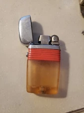 VINTAGE ANTIQUE SCRIPTO VU LIGHTER RED BAND  JAPAN UNTESTED