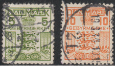 Denmak 1934 SC# I 4 - I 5  - Coat of Arms - Tow stamps - Used Lot # 183