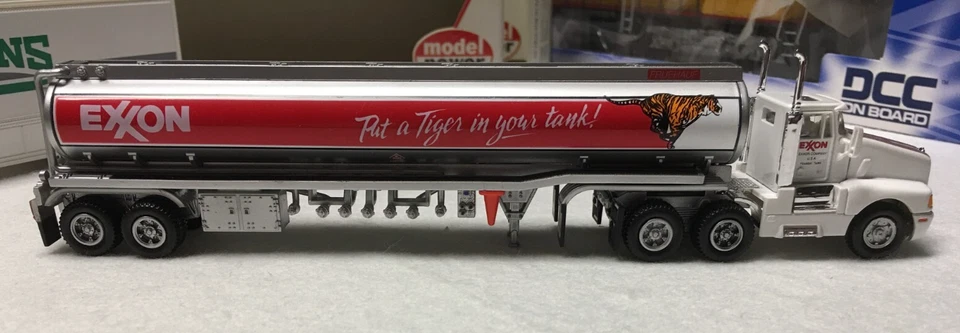 H0-LKW MODEL POWER   KENWORTH  T-600 mit Trailer "EXXON" 490-16001 - Bild 2 von 4