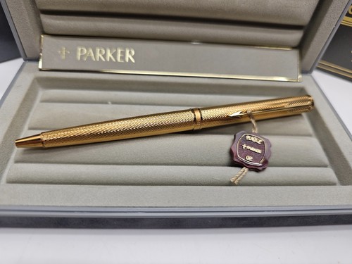 Parker Premier Ballpoint Pen Gold Plated Ciselé Finish Vintage NOS with Case - Picture 2 of 12