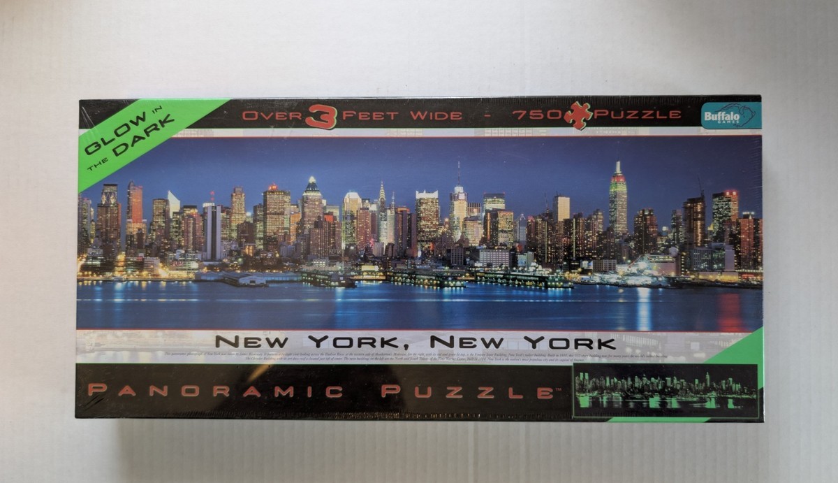 Buffalo Games パノラマパズル ニューヨーク市暗闇で光る 750P Amazon.com: Buffalo Games Panoramic Puzzle, New York City