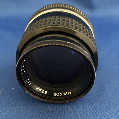 Nikon Nikkor 85mm 1:2 Camera Lens 272927 UNTESTED