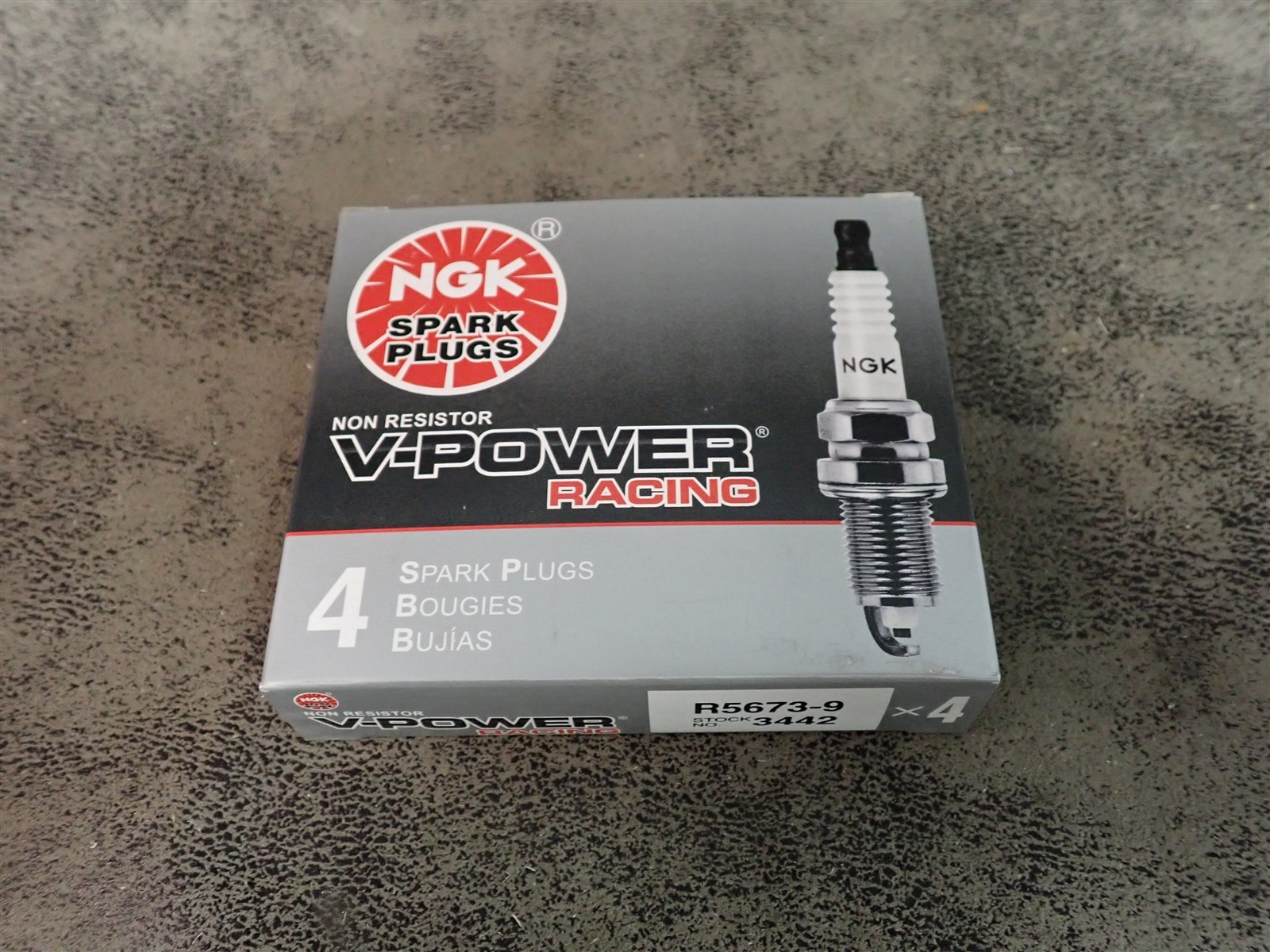 Set of 4 NEW NGK R5673-9 3442 V-Power Racing Spark Plugs BN252