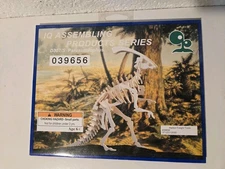 iq assembling products Series 039656 Parasurolophus Wood Model New In Box