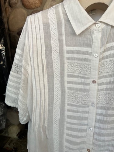 Camicia donna SUNDANCE inserti in pizzo e dettagli pintuck bottoni madreperla TG LG - Foto 4 di 21