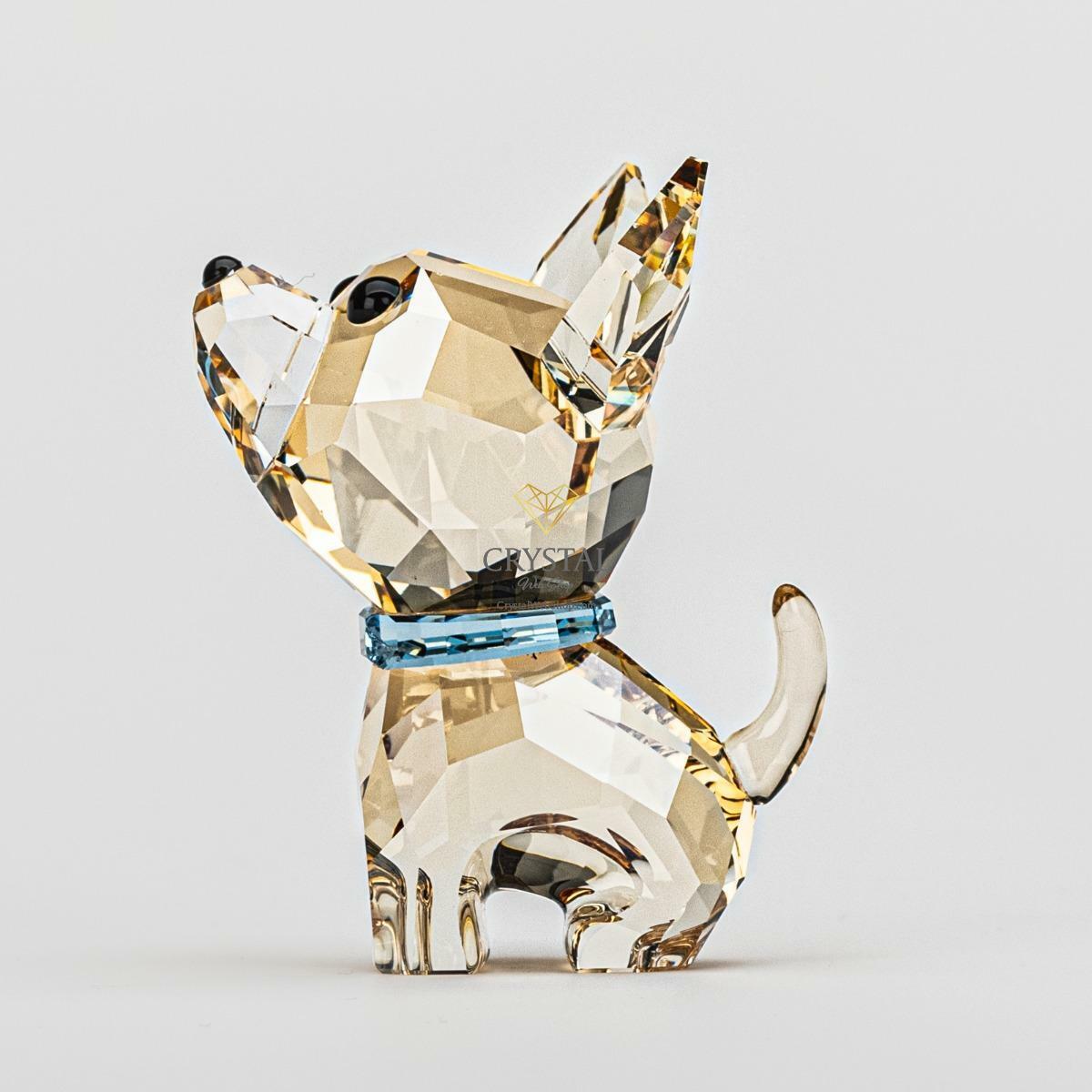 Swarovski Figurine Lovlot Puppy Oscar the Chihuahua 5063330 Swarovski Figurine Lovlot Puppy Oscar the Chihuahua 5063330