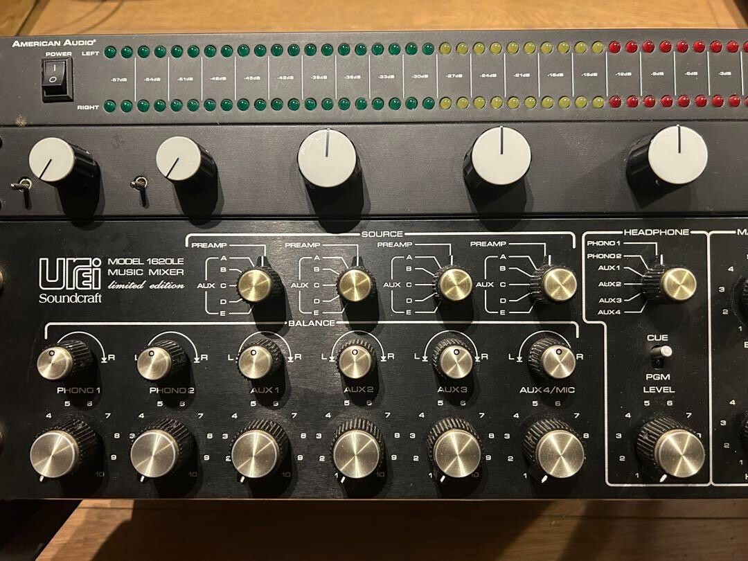 DJ機材 Urei 1620 / 3 Phono cards / Silver panel s-l1200.jpg