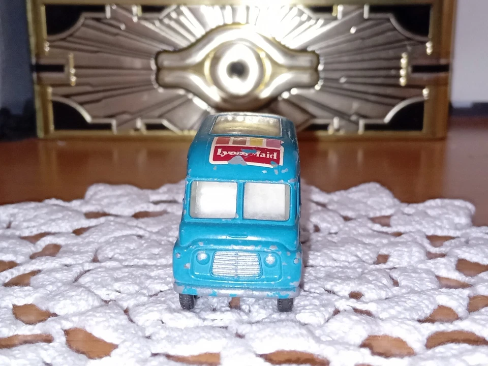 Matchbox 1:75, N°47: "Commer Ice Cream Canteen". - Immagine 3 di 4