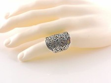 Sterling Silver Antiqued Floral Outline Wide Band Ring - Free Gift Packaging