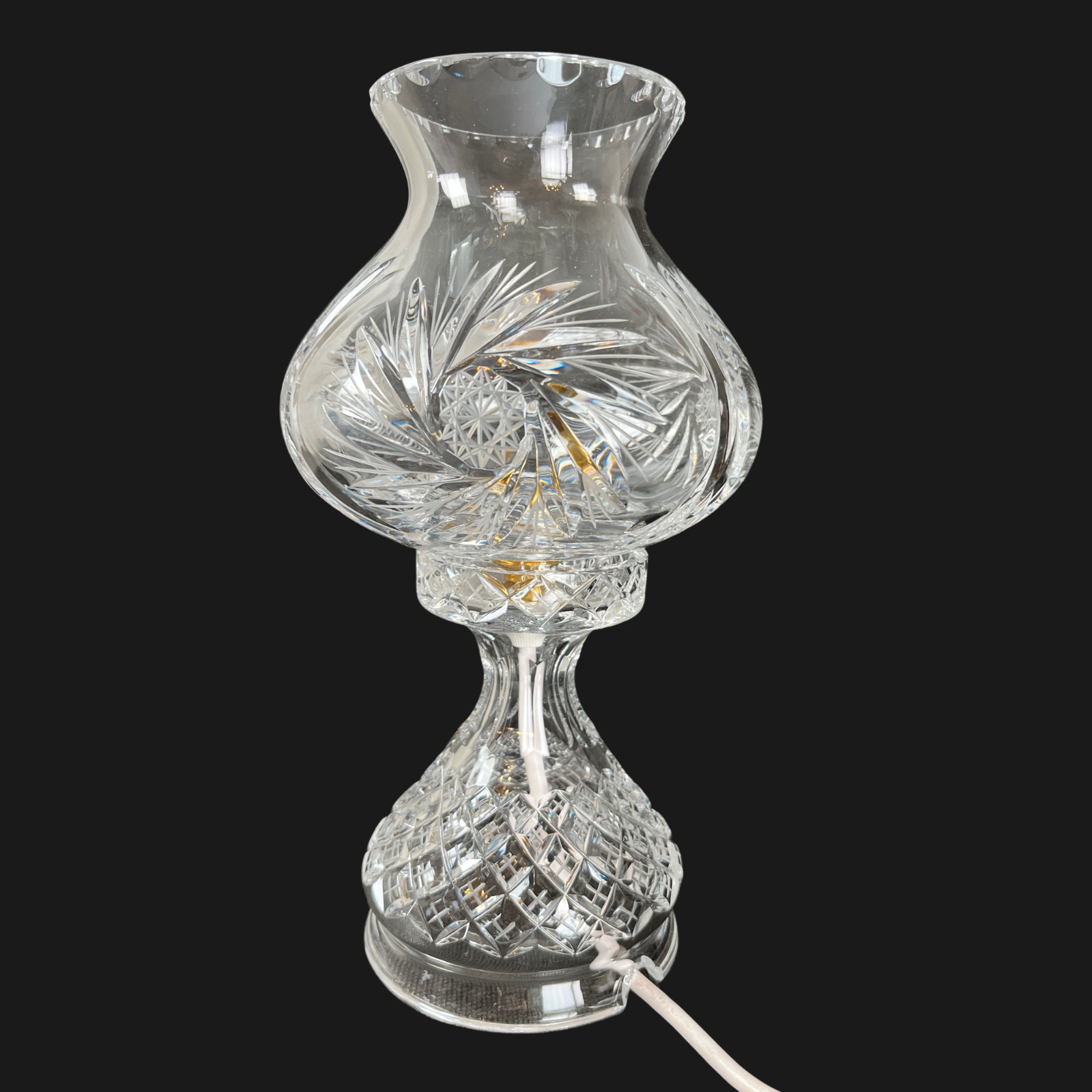 Vintage Cut Crystal Table Lamp Hurricane Style Starburst Pattern Glass Lamp 28cm image 2