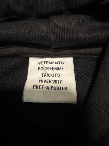 Sudadera con capucha Vetements Total F*cking Darkness negra de gran tamaño para hombre talla S muy rara - Imagen 22 de 24