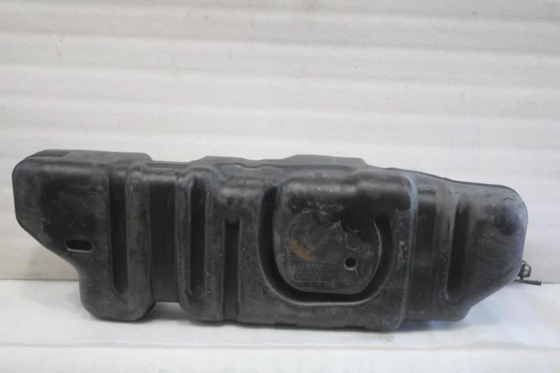 Lexus GX470 2003 tanque de combustible de gasolina Foto 3 de 4