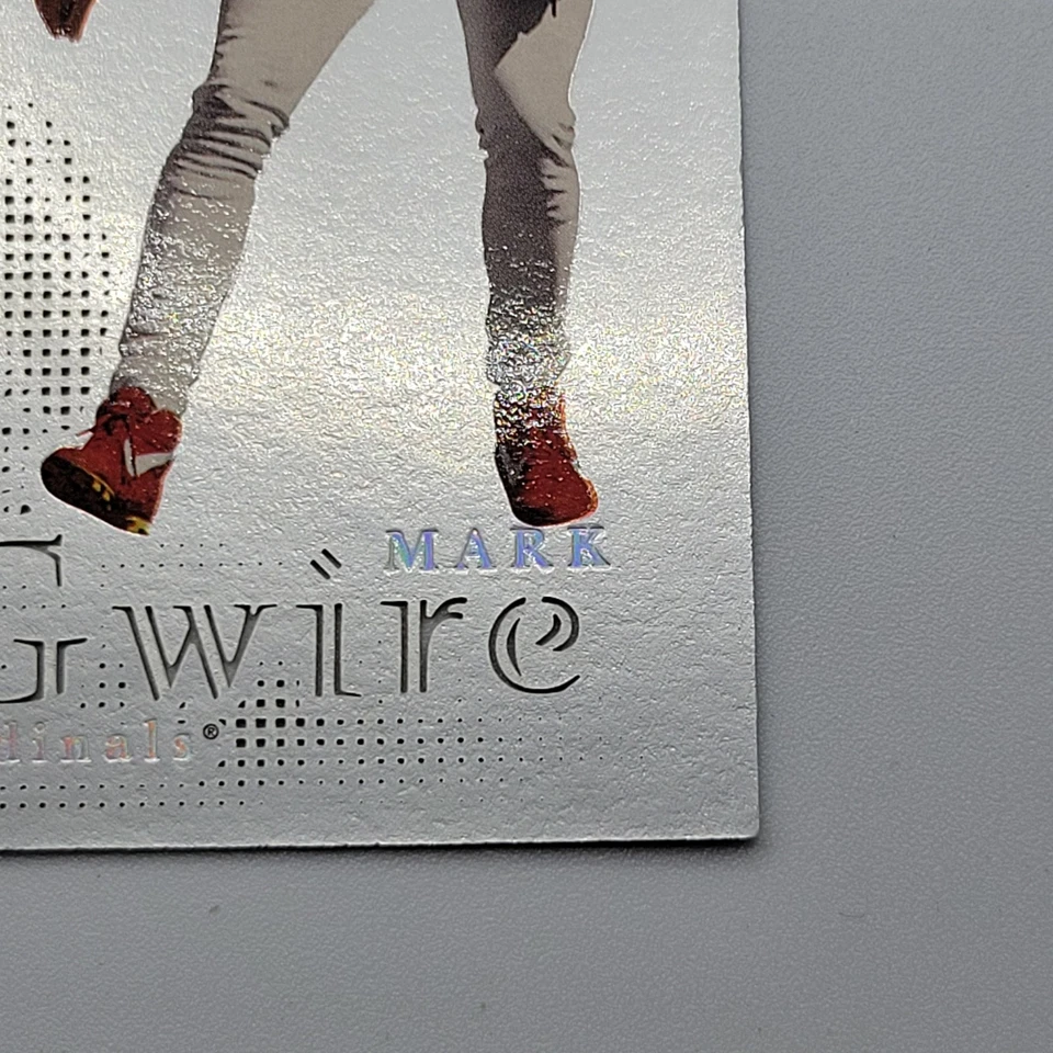 1999 Mark McGwire Skybox Metal Heavy Metal Fusion Insert #34F Big Mac - Image 3 of 4