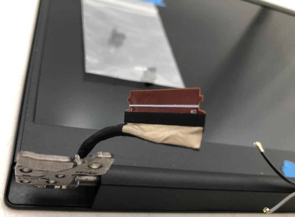 Lenovo ThinkPad E14 Gen 2 14" Tapa Completa + Conjunto Pantalla (5CB0S95405 / 02DL762) Foto 3 de 4