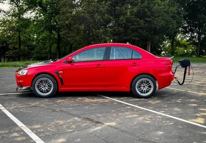 EVO X PIEZA COMPLETA SALIDA Foto 3 de 4