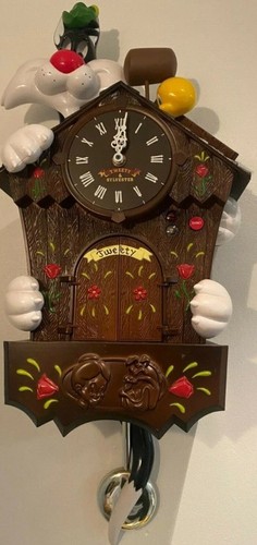 Vintage Looney Tunes Sylvester and Tweety Animated Cuckoo Clock (Read Desc) - Picture 10 of 12