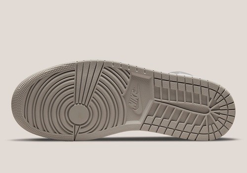 Nike Air Jordan 1 Mid Linen College Grey 554724-082 Men's Size - Picture 8 of 9