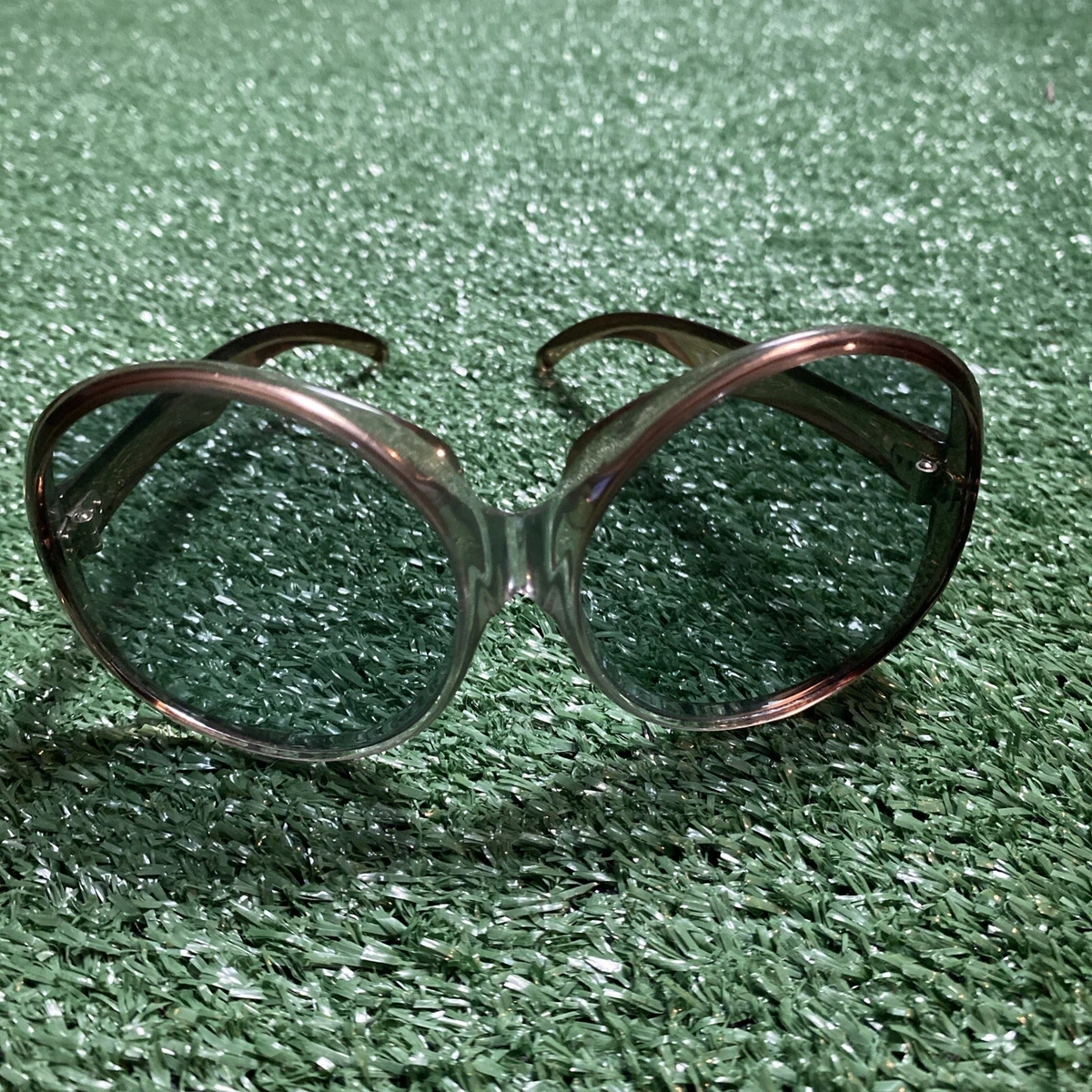 Vintage Refurbished Sunglasses | Round Plastic Frame Grey Lenses Retro 1960’s 60s Round Sunglasses - Etsy main image 4