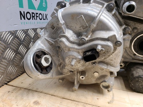 Tesla Model Y Dual Motor Frontmotor 1120960D - Bild 9 von 19