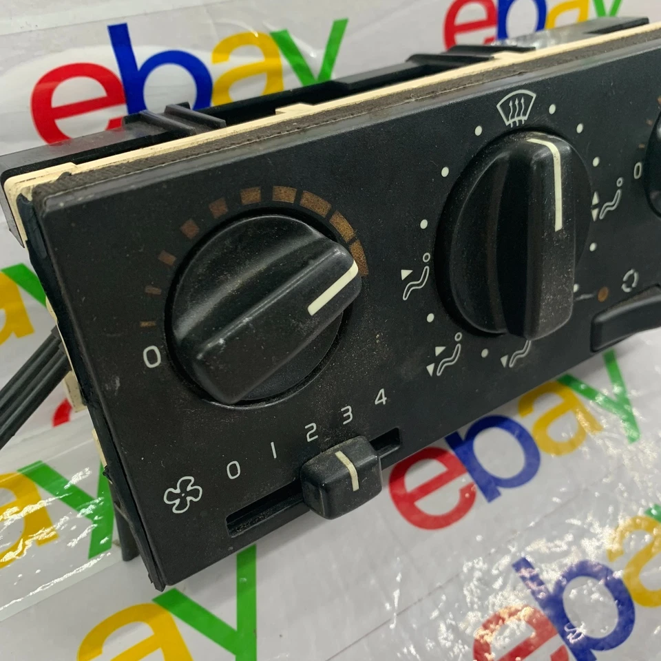1993 - 1997 Volvo 850 Climate Control AC Heater OEM 94 95 96 - Image 3 of 4