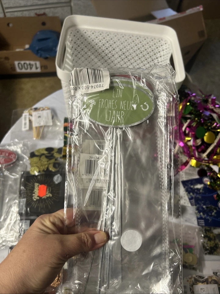 Silvester Deko Tisch Neujahr Knallbonbon Konfettikanon Konfetti Konvolut Party - Bild 2 von 4